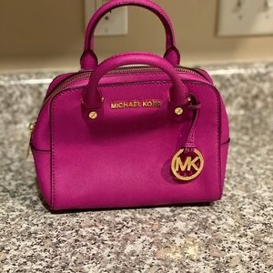 Michael Kors tote